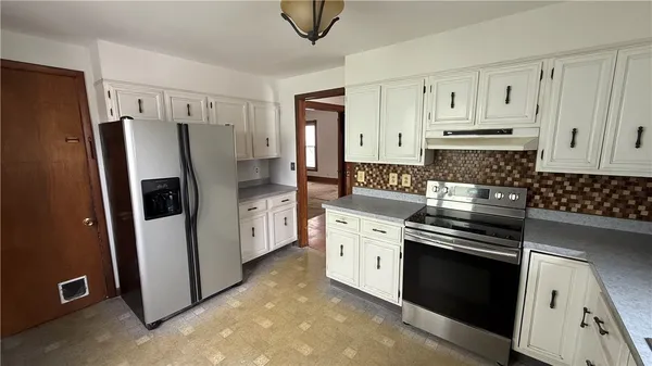 $185,000 | 37 Vine Street, Batavia City, NY 14020