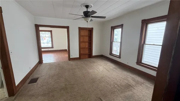 $185,000 | 37 Vine Street, Batavia City, NY 14020