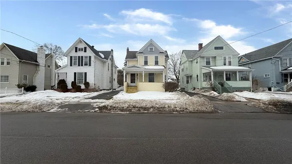 $185,000 | 37 Vine Street, Batavia City, NY 14020