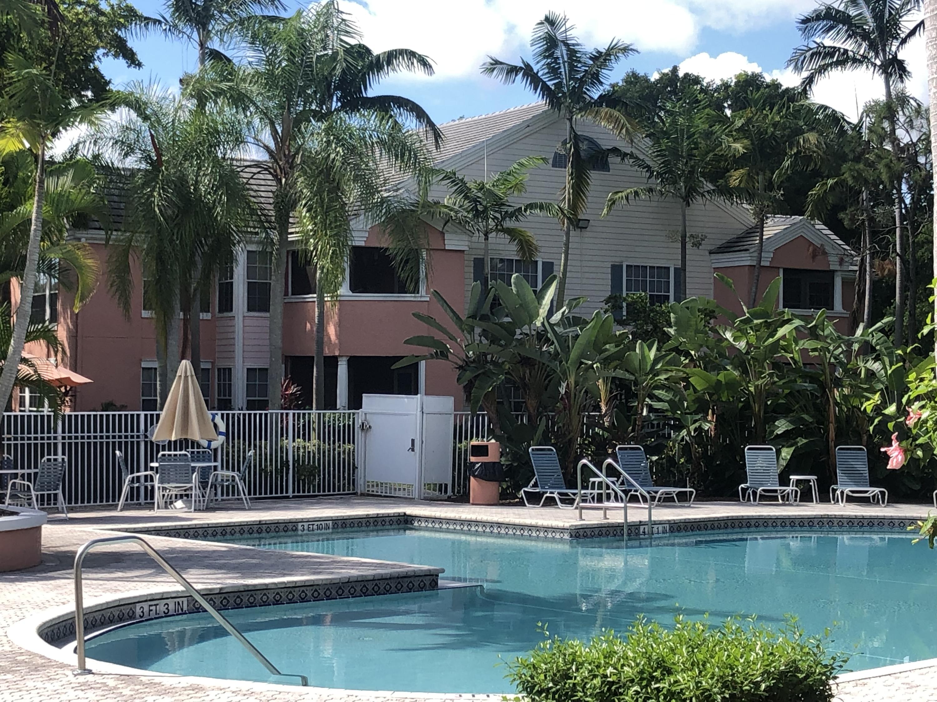1275 Crystal Way, Unit D Delray Beach, FL 33444 - Photo 19 of 26 Bahia Delray