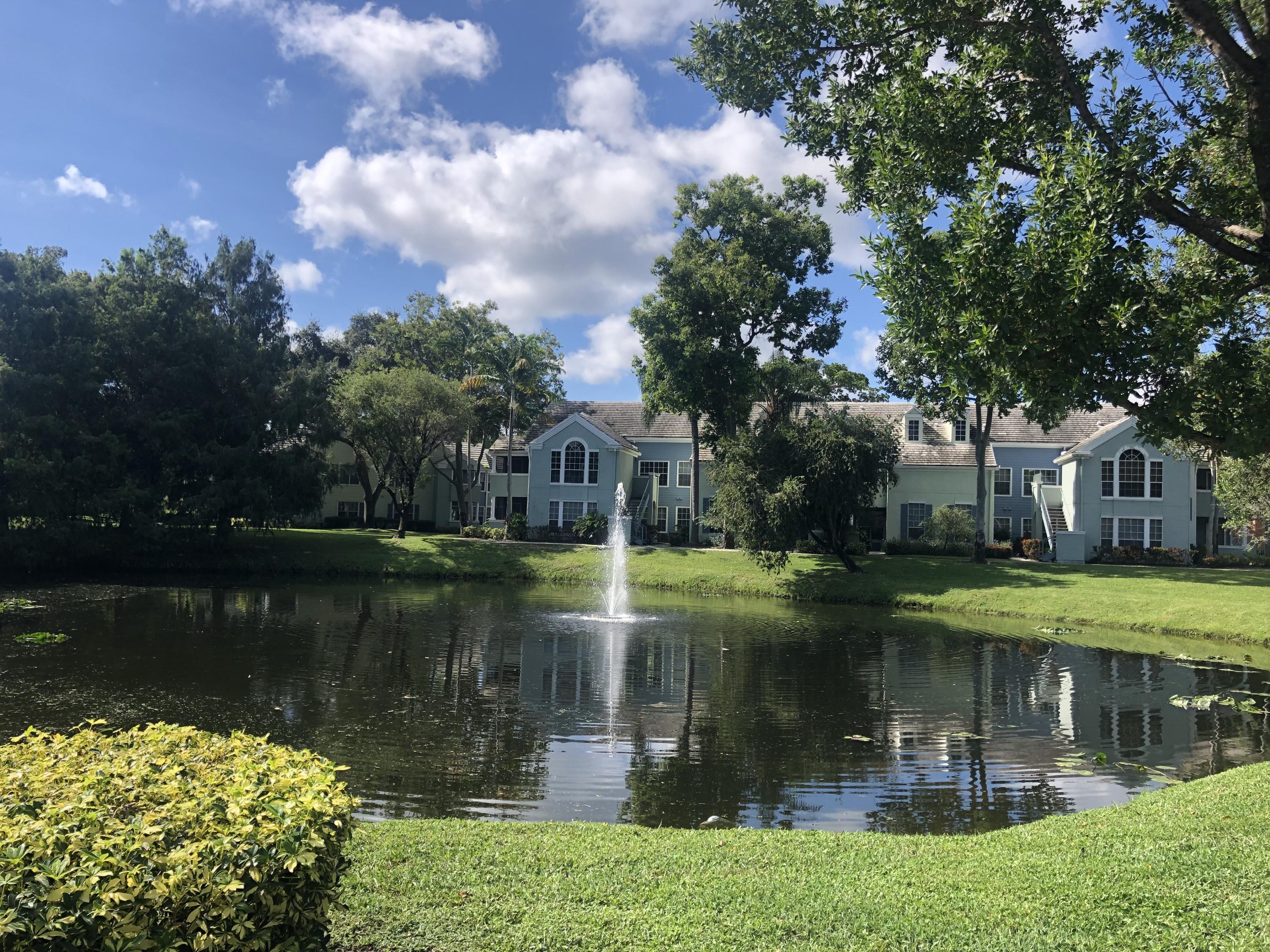 1275 Crystal Way, Unit D Delray Beach, FL 33444 - Photo 4 of 26 Bahia Delray