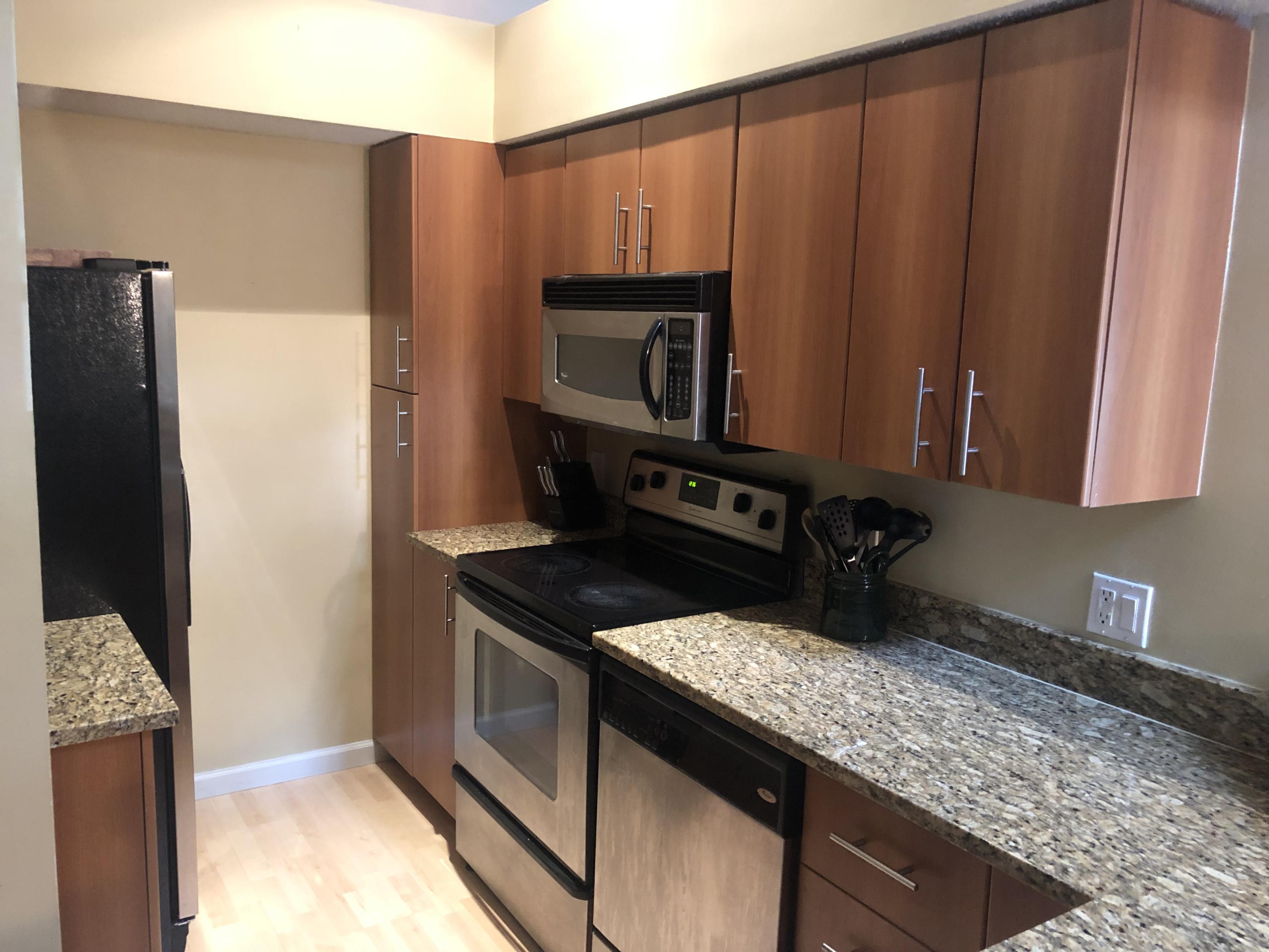 1275 Crystal Way, Unit D Delray Beach, FL 33444 - Photo 6 of 26 Bahia Delray