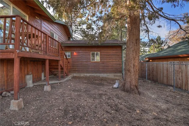 $389,000 | 811 Leonard Lane, Sugarloaf, CA 92386