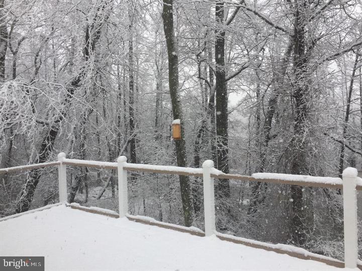 714-720 Harding Highway Carneys Point, NJ 08069 - Photo 35 of 40 a view of a balcony with yard