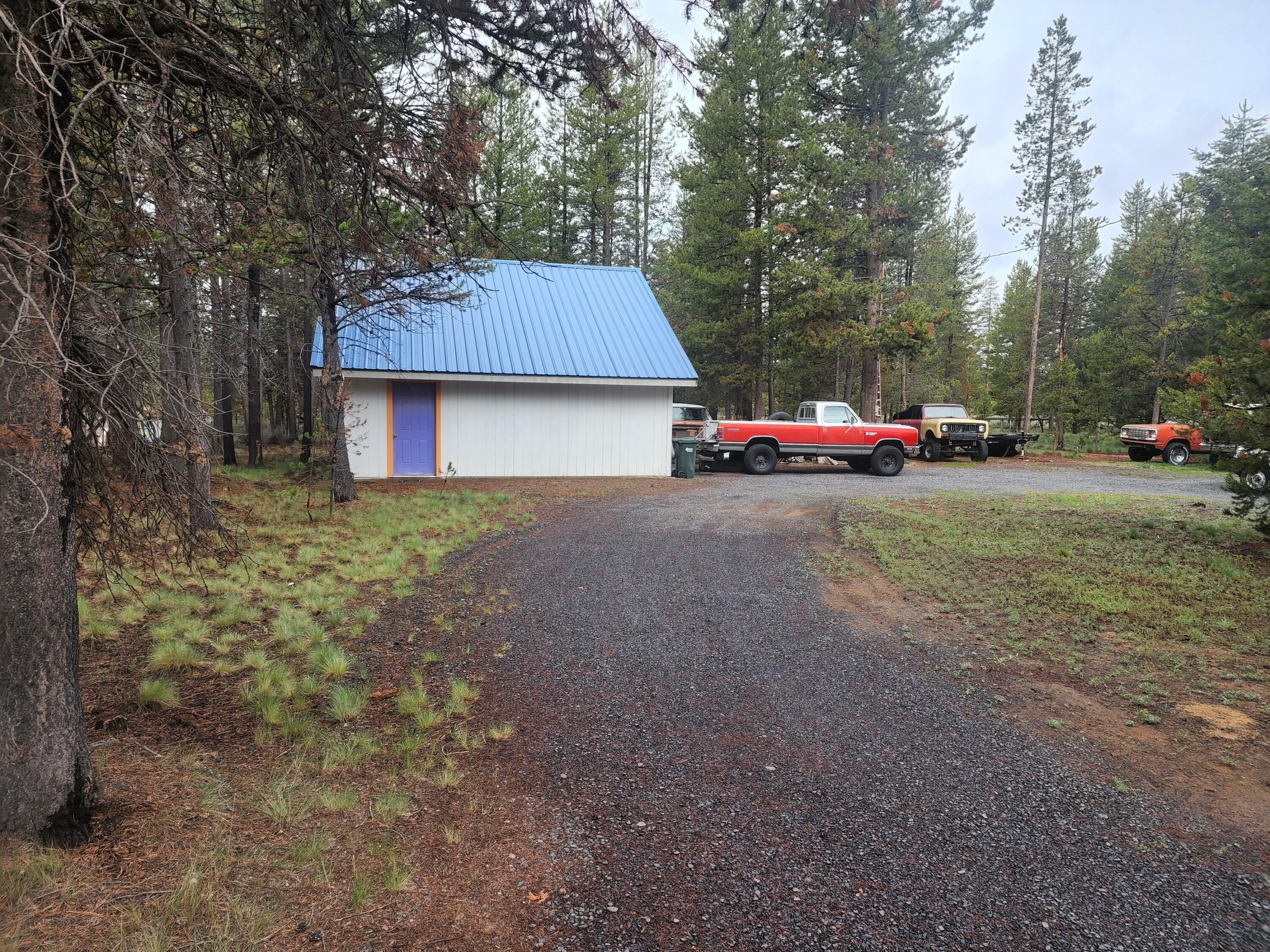 52555 Ammon Road La Pine, OR 97739 - Photo 5 of 7 20220604_092920