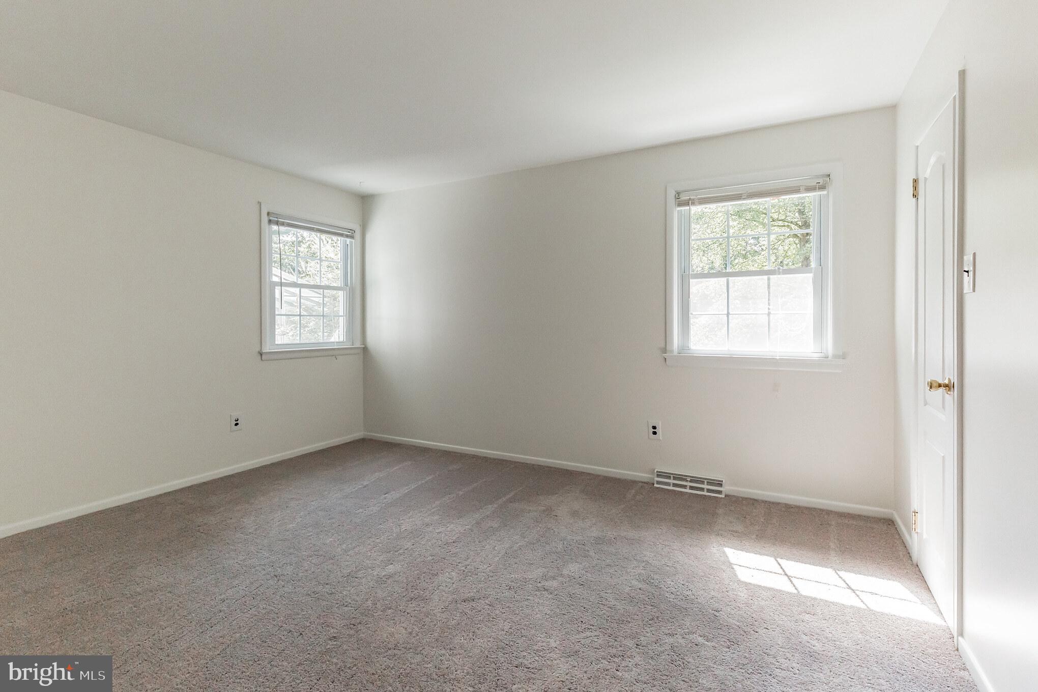 218 Ridge Road Southampton, NJ 08088 - Photo 14 of 28 Bedroom 2 (downstairs)