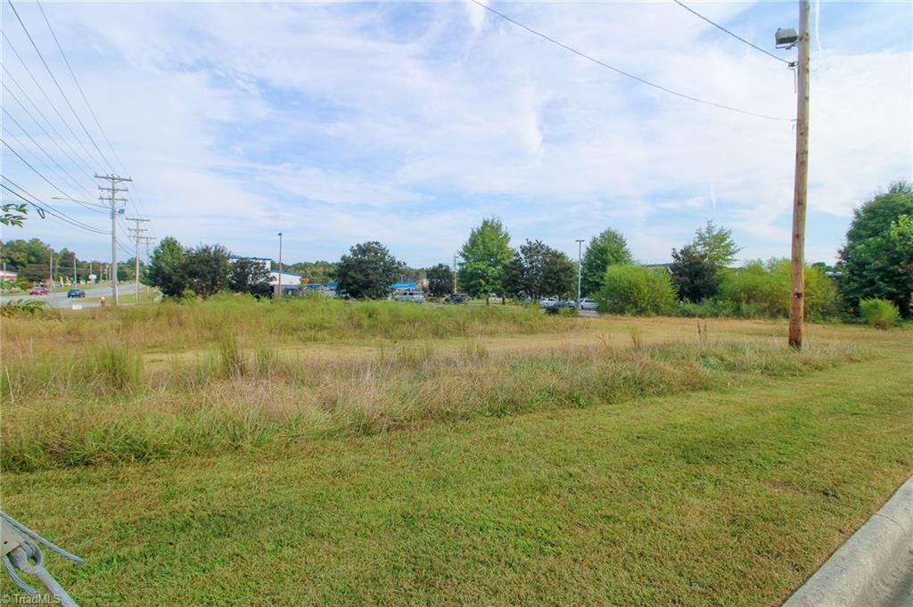 3300 North Main Street High Point, NC 27265 - Photo 4 of 12
