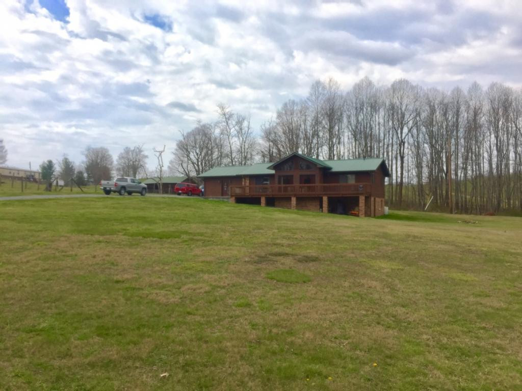 10519 Salem Road Wise, VA 24293 - Photo 4 of 36 Photo 4