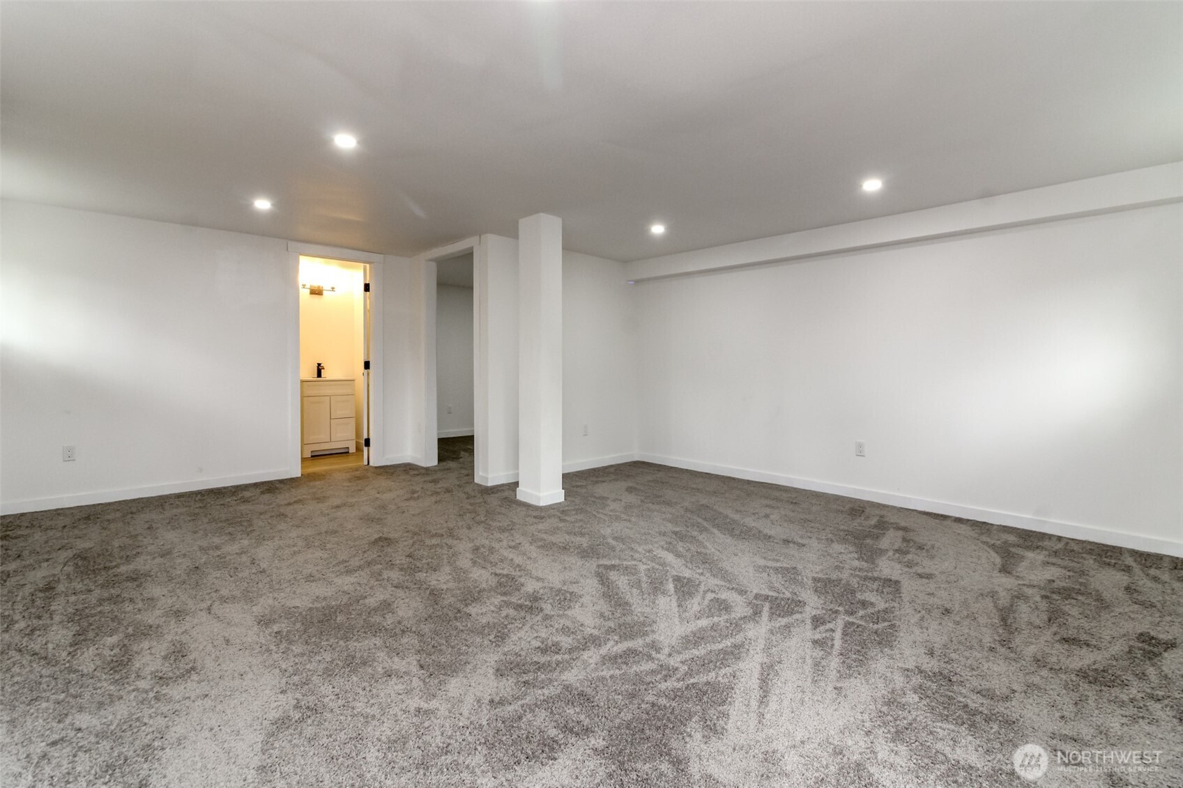 9613 South 240th Street Kent, WA 98031 - Photo 18 of 24