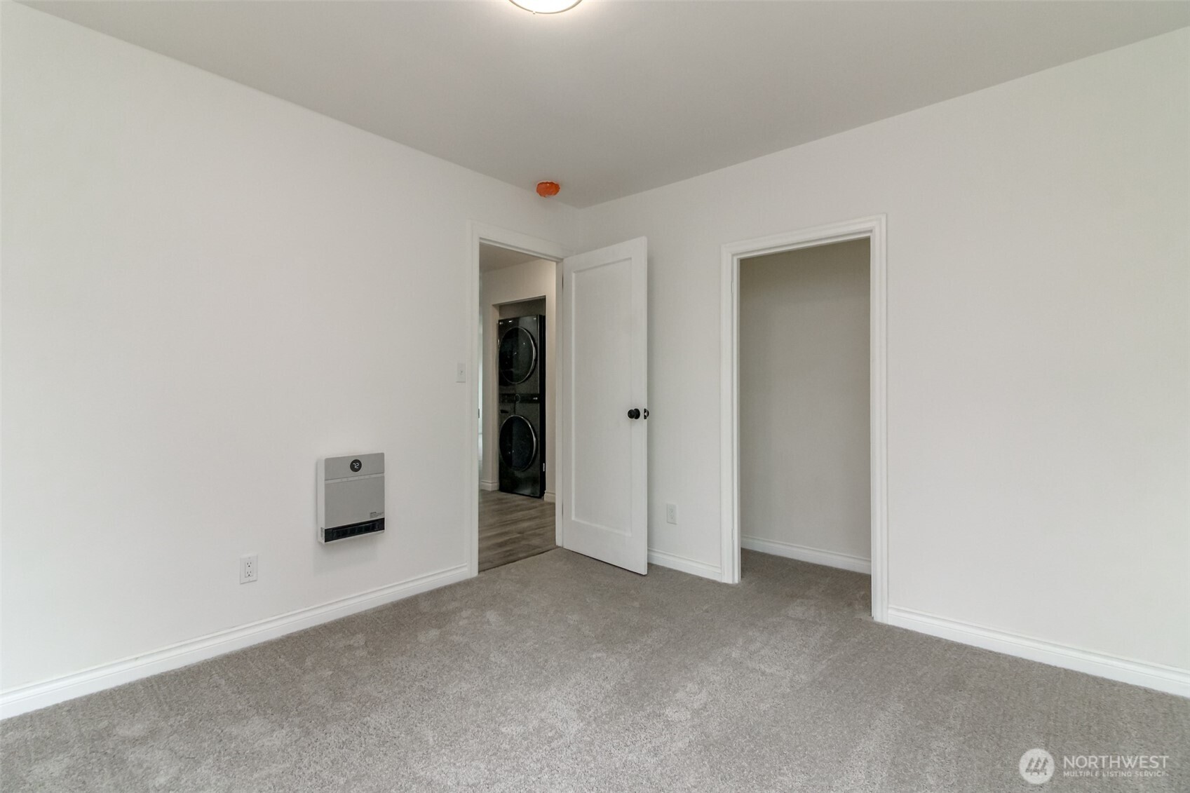 9613 South 240th Street Kent, WA 98031 - Photo 10 of 24