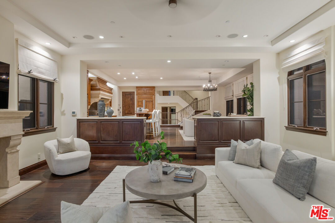6209 Ocean Front Walk Playa del Rey, CA 90293 - Photo 10 of 57 a living room with furniture and a large window