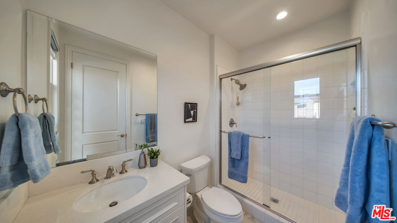 20111 Piccadilly Lane Porter Ranch, CA 91326 - Photo 40 of 64
