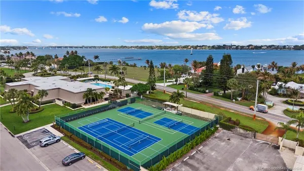 $699,000 | 3160 Southeast Gran Via Way, Stuart, FL 34996