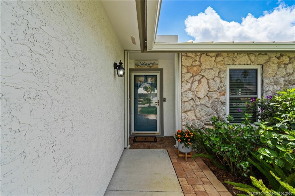 3160 Southeast Gran Via Way Stuart, FL 34996 - Photo 4 of 43 view of the entrance