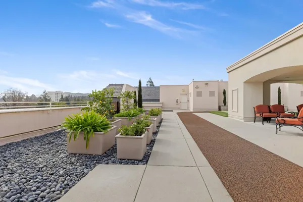 $948,000 | 10 Crystal Springs Road, Unit 1509, San Mateo, CA 94402