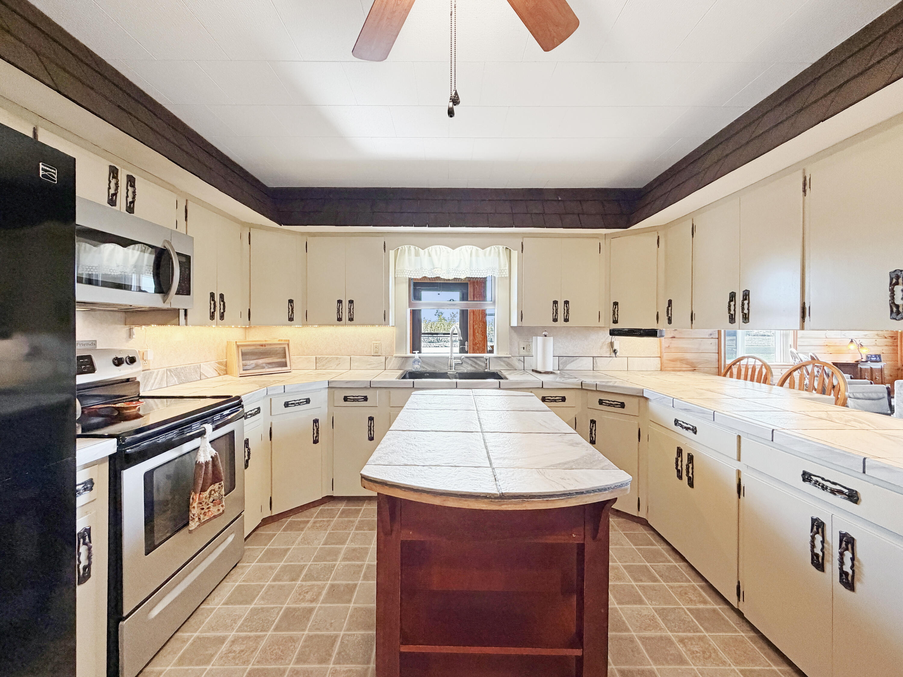 87 Bog Road Limestone, ME 04750 - Photo 27 of 58 IMG_5817