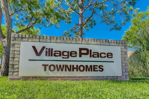 $160,000 | 11691 Village Pl Drive, Unit 263, Houston, TX 77077