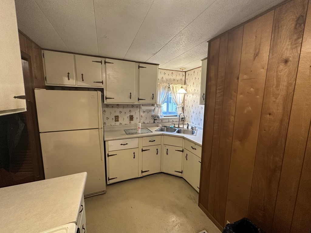 175 Pine View Terrace Wareham, MA 02571 - Photo 11 of 15