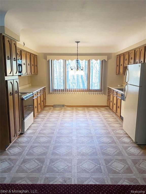 2804 Ellsworth Road Columbus, MI 48063 - Photo 40 of 41