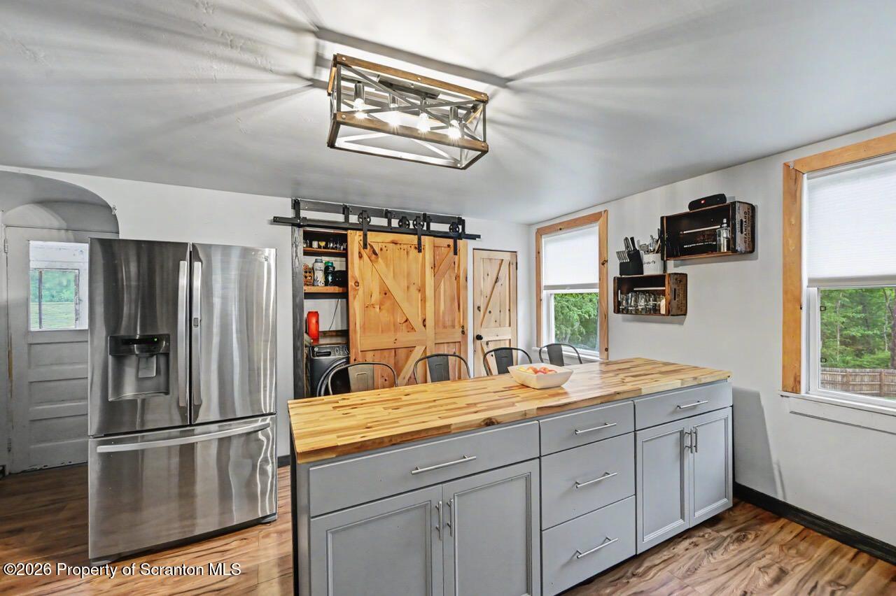 311 Knapp Road Clarks Summit, PA 18411 - Photo 24 of 58 Kitchen