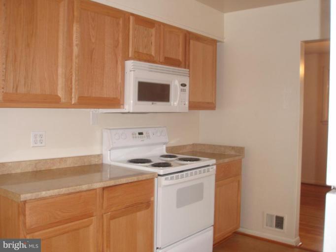 1004 Devere Drive Silver Spring, MD 20903 - Photo 4 of 7 Kitchen