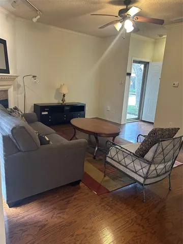 $1,500 | 1106 Quail Valley Lane, Unit 119, Arlington, TX 76011