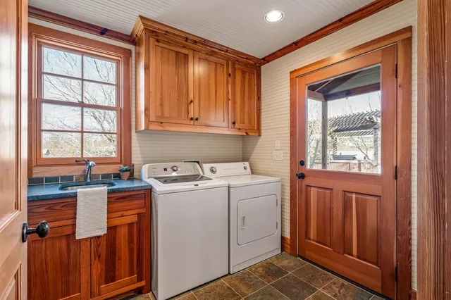 a vase of flowers sitting on a table