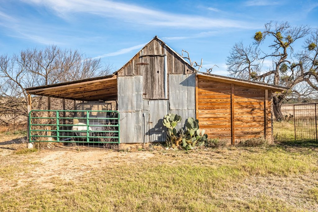 9402 Doss-Spring Creek Road Doss, TX 78618 - Photo 63 of 78