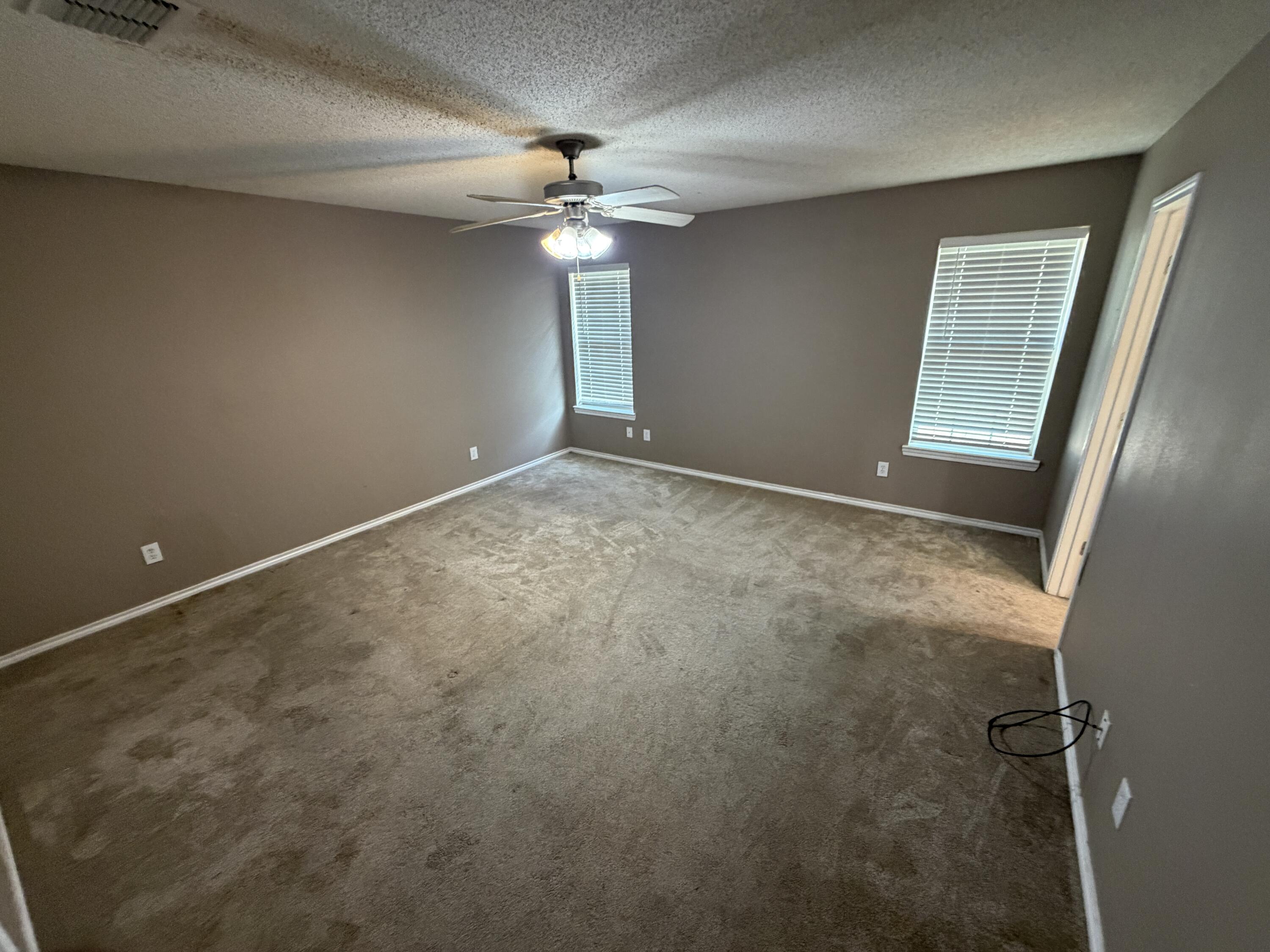 1430 78th Street Lubbock, TX 79423 - Photo 6 of 14 Primary