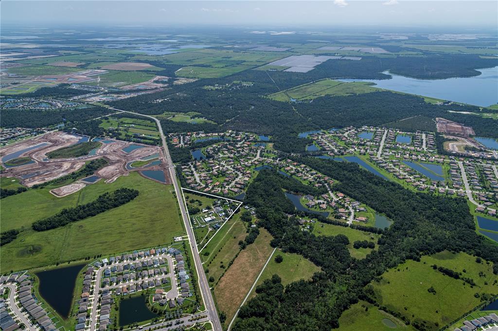 211 Rye Road Northeast Bradenton, FL 34212 - Photo 4 of 6