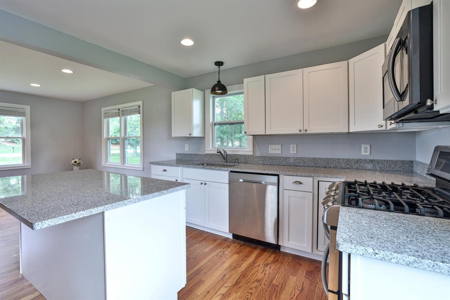 11596 Snider Road Cincinnati, OH 45249 - Photo 10 of 30
