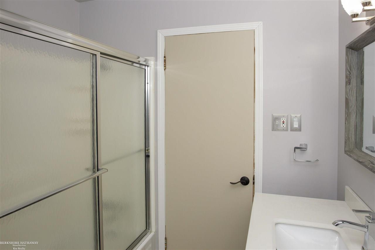11947 Frazho Road Warren, MI 48089 - Photo 15 of 35
