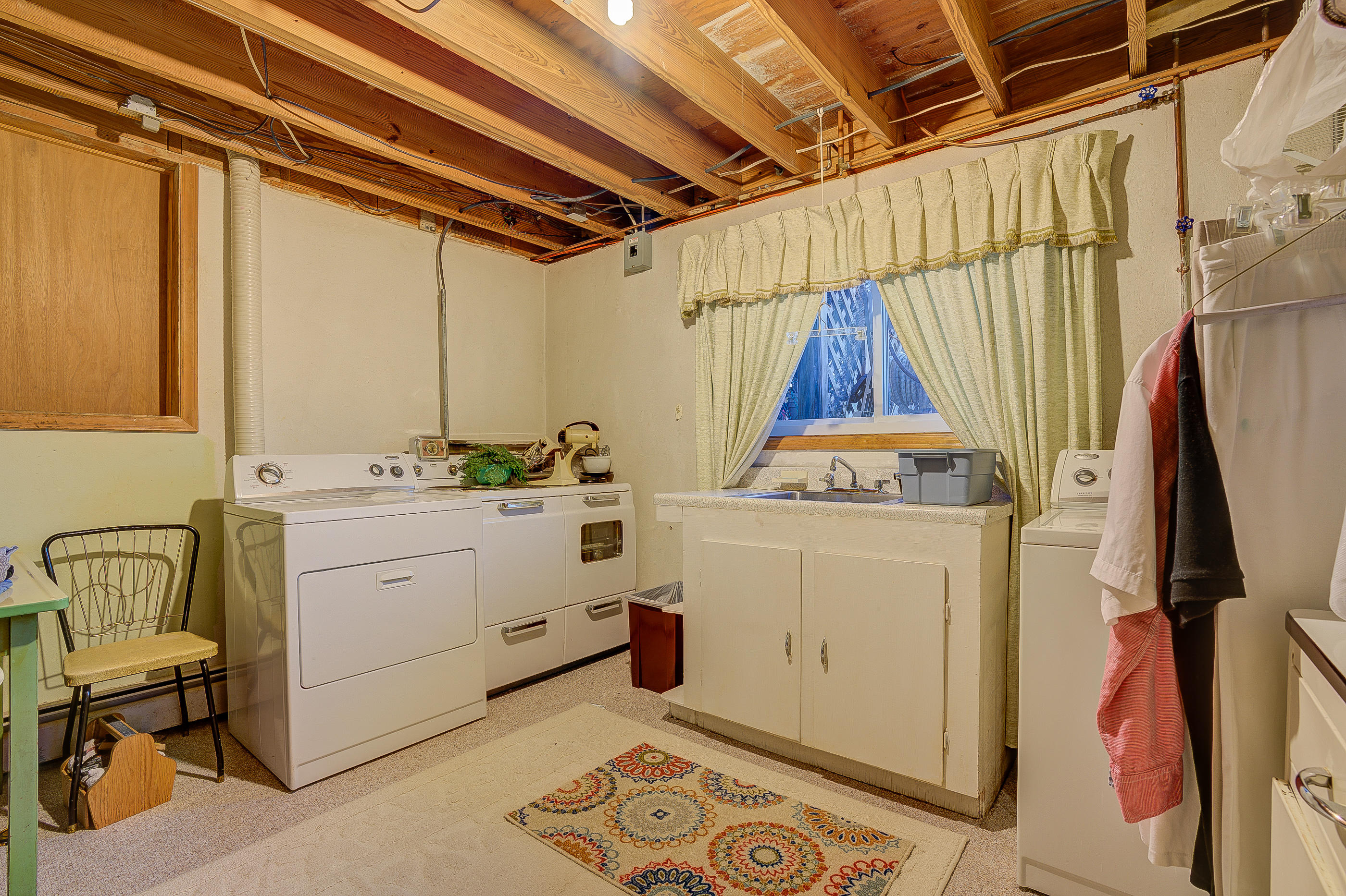 2422 Laura Road Northwest Roanoke, VA 24017 - Photo 30 of 30 159