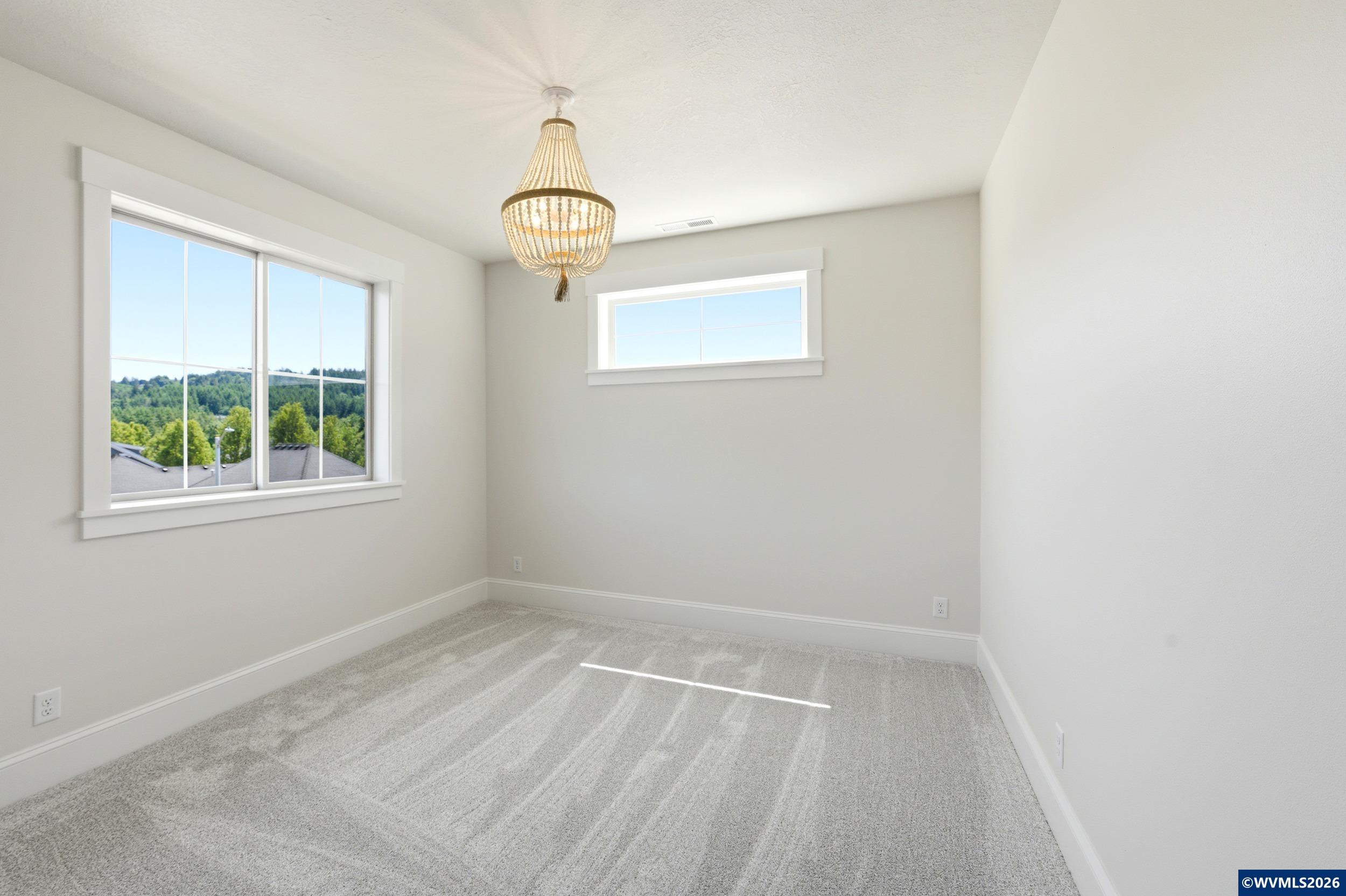 3814 Illahe Hill Road South Salem, OR 97302 - Photo 33 of 40