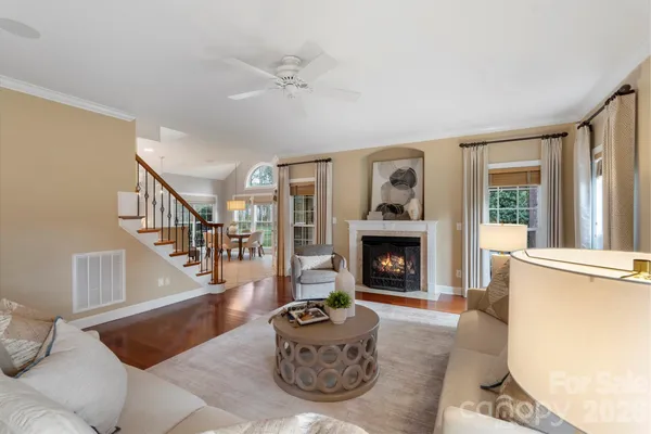 $1,200,000 | 902 Fontaine Court, Waxhaw, NC 28173