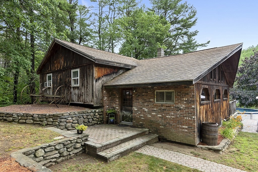 31 Churchill Road Templeton, MA 01468 - Photo 1 of 41 Gallery Image 1