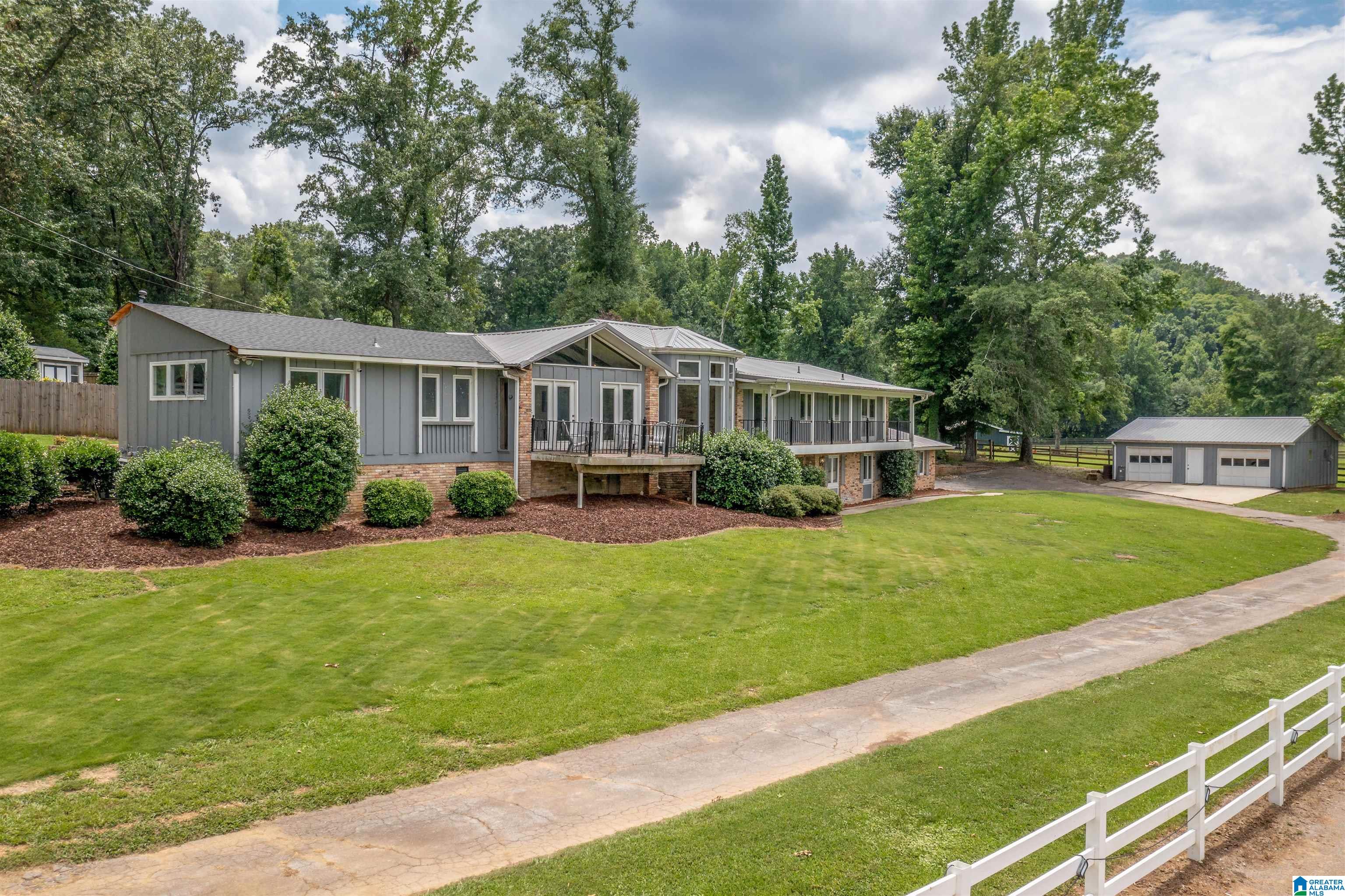 400 Indian Trail Road Pelham, AL 35124 - Photo 3 of 59