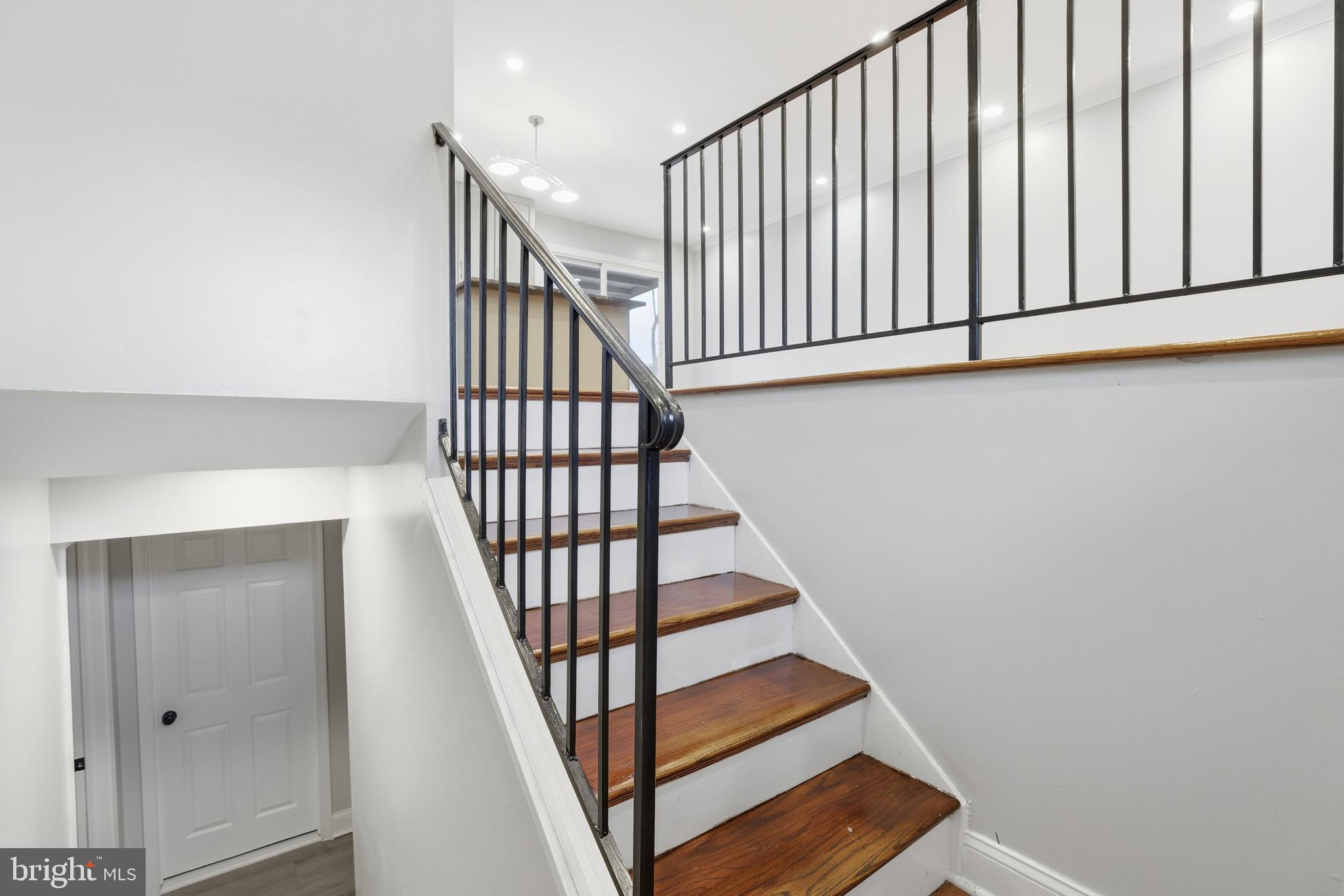 211 Jack Street Baltimore, MD 21225 - Photo 4 of 29 a view of entryway