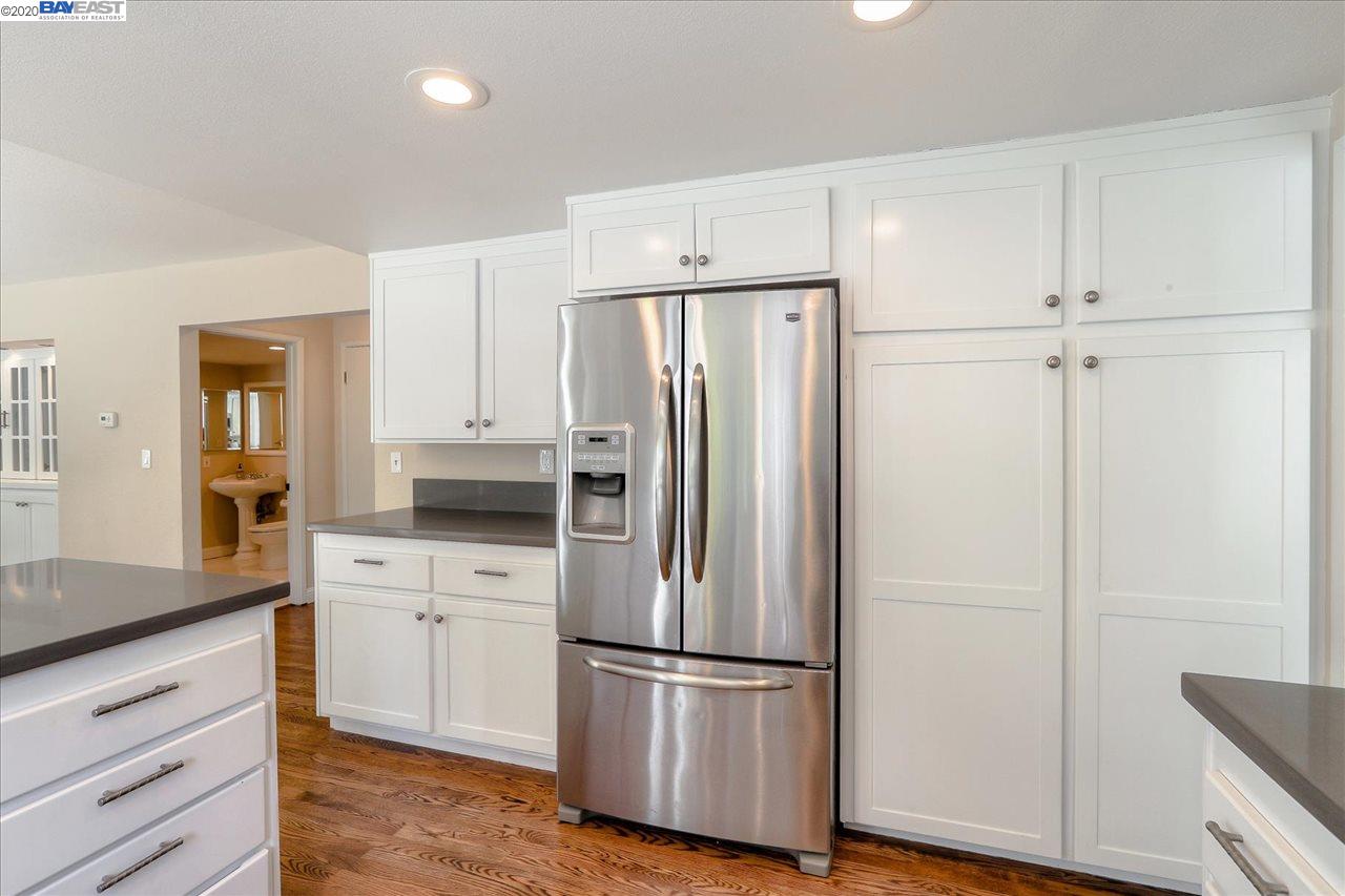 131 Castleford Circle Danville, CA 94526 - Photo 12 of 39