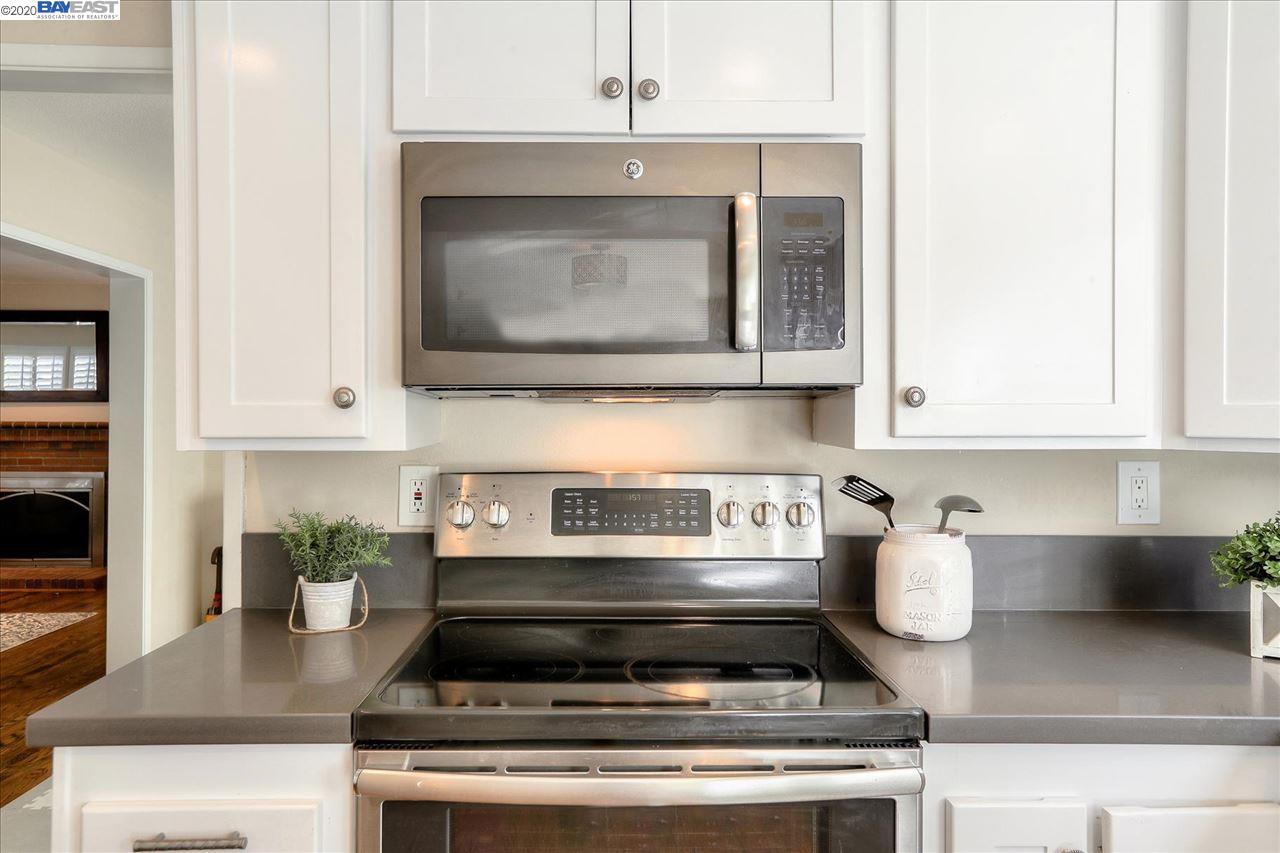 131 Castleford Circle Danville, CA 94526 - Photo 14 of 39