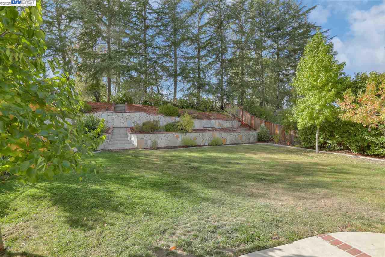 131 Castleford Circle Danville, CA 94526 - Photo 35 of 39