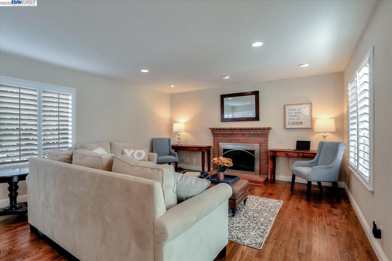 131 Castleford Circle Danville, CA 94526 - Photo 6 of 39