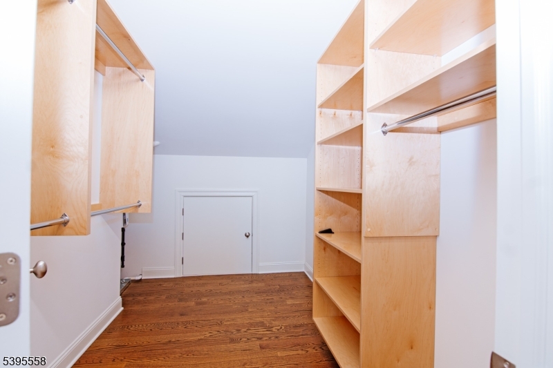 29 Euclid Avenue, Unit 203 Summit, NJ 07901 - Photo 15 of 19