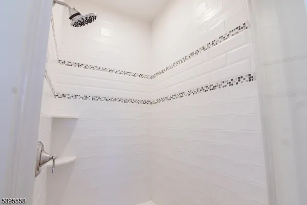 $5,100 | 29 Euclid Avenue, Unit 203, Summit, NJ 07901