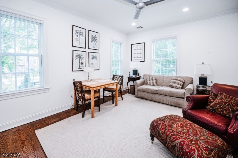 29 Euclid Avenue, Unit 203 Summit, NJ 07901 - Photo 10 of 15