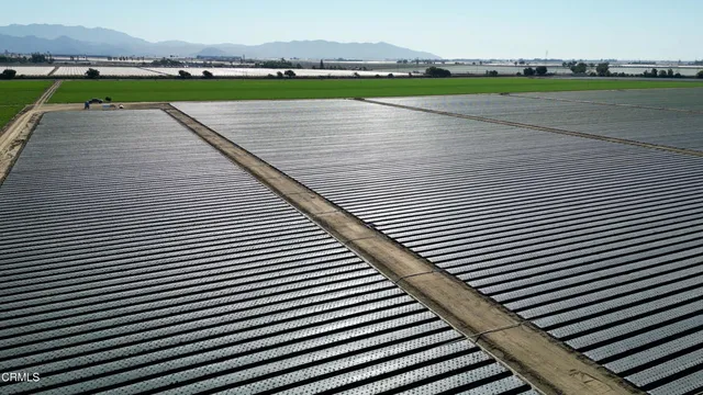 a view of a lake with houses