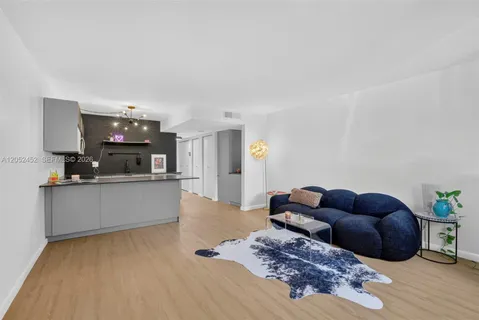 $190,000 | 1901 North Andrews Avenue, Unit 100, Wilton Manors, FL 33311