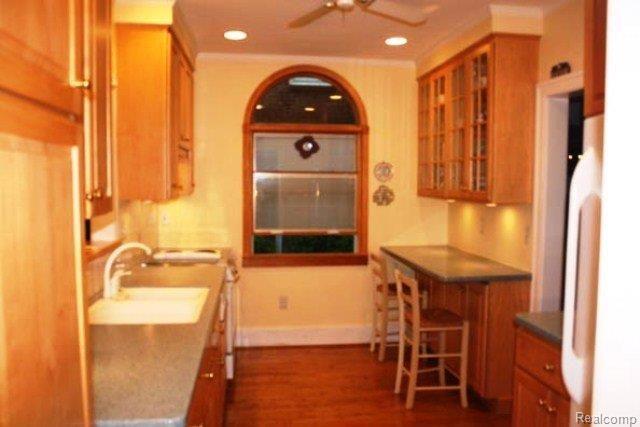 633 Lincoln Road Grosse Pointe, MI 48230 - Photo 6 of 16 633L4