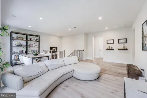 $3,100,000 | 665 Stratford Hill Court, Great Falls, VA 22066