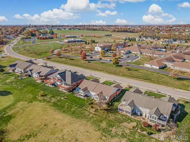 $325,000 | 630 Hamacher Street, Waterloo, IL 62298